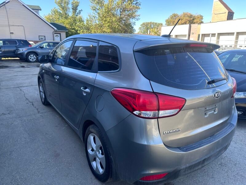 2014 Kia Rondo LX new safety clean title