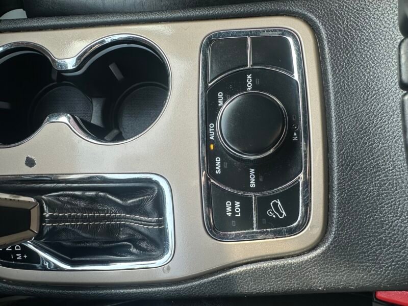 2021 Chevrolet Malibu LT AUTOMATIC NEW SAFETY LOW KM