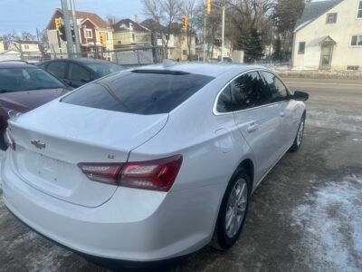 2021 Chevrolet Malibu LT AUTOMATIC NEW SAFETY LOW KM
