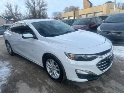 2021 Chevrolet Malibu LT AUTOMATIC NEW SAFETY LOW KM