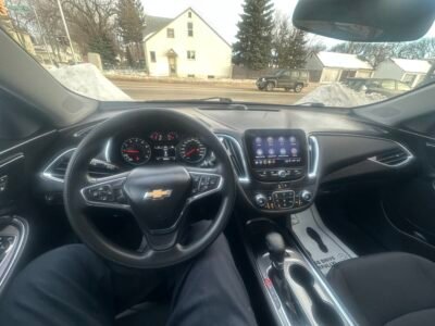 2021 Chevrolet Malibu LT AUTOMATIC NEW SAFETY LOW KM