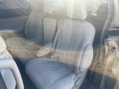 2011 Toyota Sienna LE NEW SAFETY CLEAN TITLE 8 PASSENGER