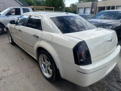 2010 Chrysler 300 Touring SEDAN NEW SAFETY CLEAN TITLE