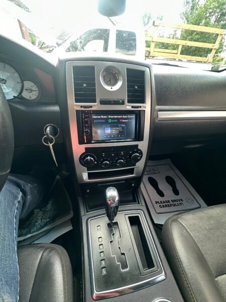 2010 Chrysler 300 Touring SEDAN NEW SAFETY CLEAN TITLE