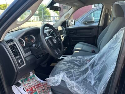 2013 Ram 1500 ST NEW SAFETY CLEAN TITLE LOW KM