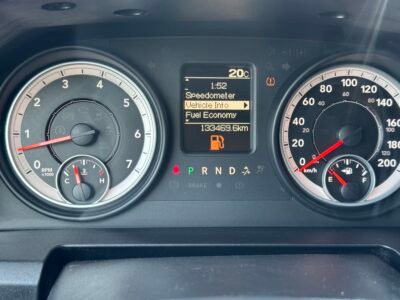 2013 Ram 1500 ST NEW SAFETY CLEAN TITLE LOW KM