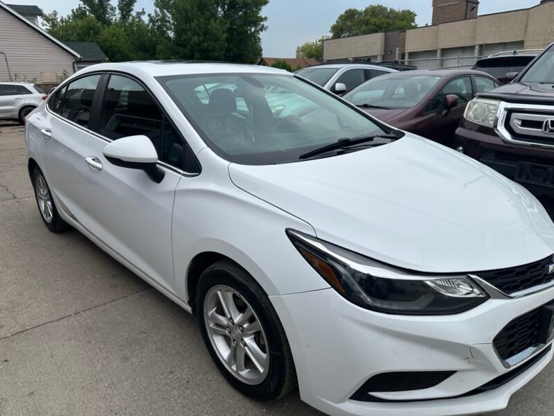 2017 Chevrolet Cruze LT SEDAN AUTOMATIC NEW SAFETY CLEAN TITLE