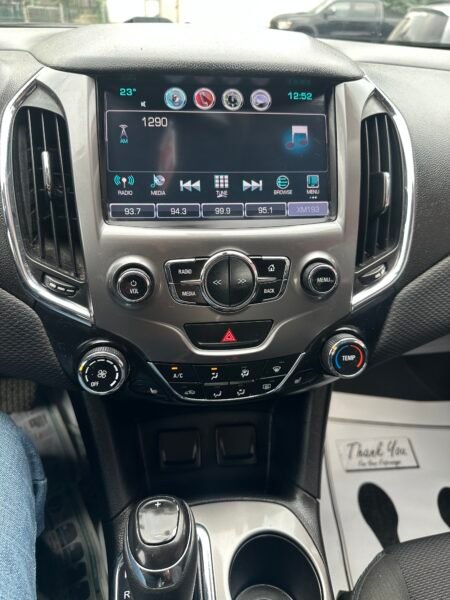 2017 Chevrolet Cruze LT SEDAN AUTOMATIC NEW SAFETY CLEAN TITLE