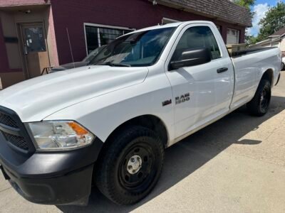 2013 Ram 1500 ST NEW SAFETY CLEAN TITLE LOW KM