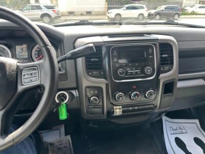 2013 Ram 1500 ST NEW SAFETY CLEAN TITLE LOW KM