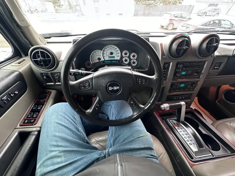 2004 Hummer H2 4DR NEW SAFETY CLEAN TITLE LOW KM