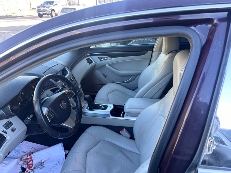 2010 Cadillac CTS Sedan Luxury AWD NEW SAFETY CLEAN TITLE