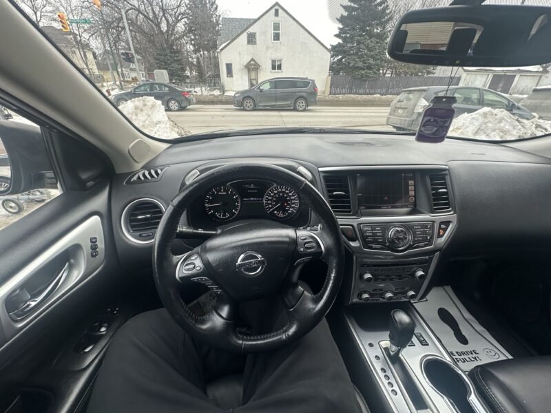2019 Nissan Pathfinder SL NEW SAFETY CLEAN TITLE 7 PASSENGERS
