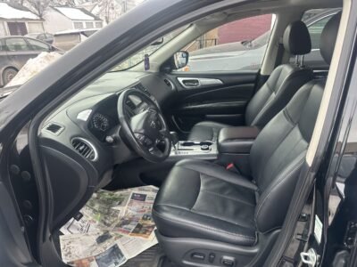 2019 Nissan Pathfinder SL NEW SAFETY CLEAN TITLE 7 PASSENGERS